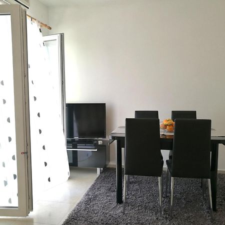 Apartments Jure Miljak Ποντστράνα Εξωτερικό φωτογραφία