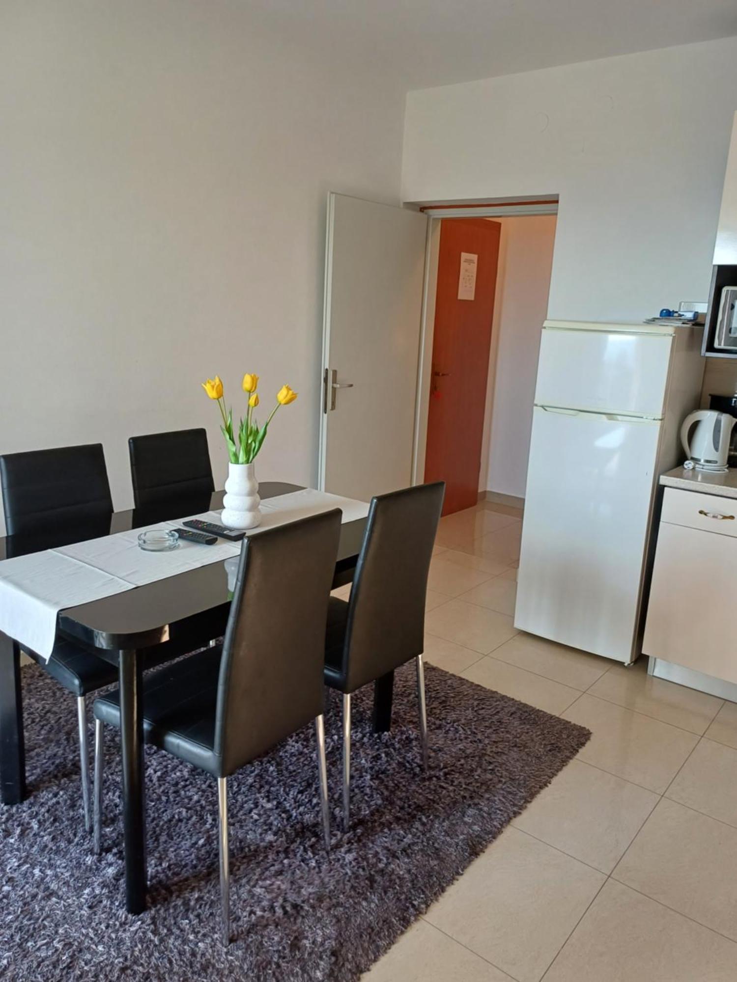 Apartments Jure Miljak Ποντστράνα Εξωτερικό φωτογραφία